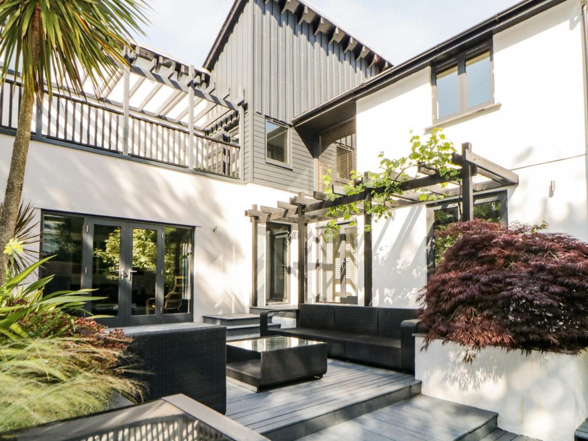 Iroko Villa Torpoint Exterior foto